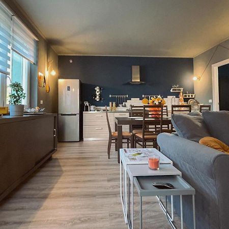 Wellhome Асти Екстериор снимка